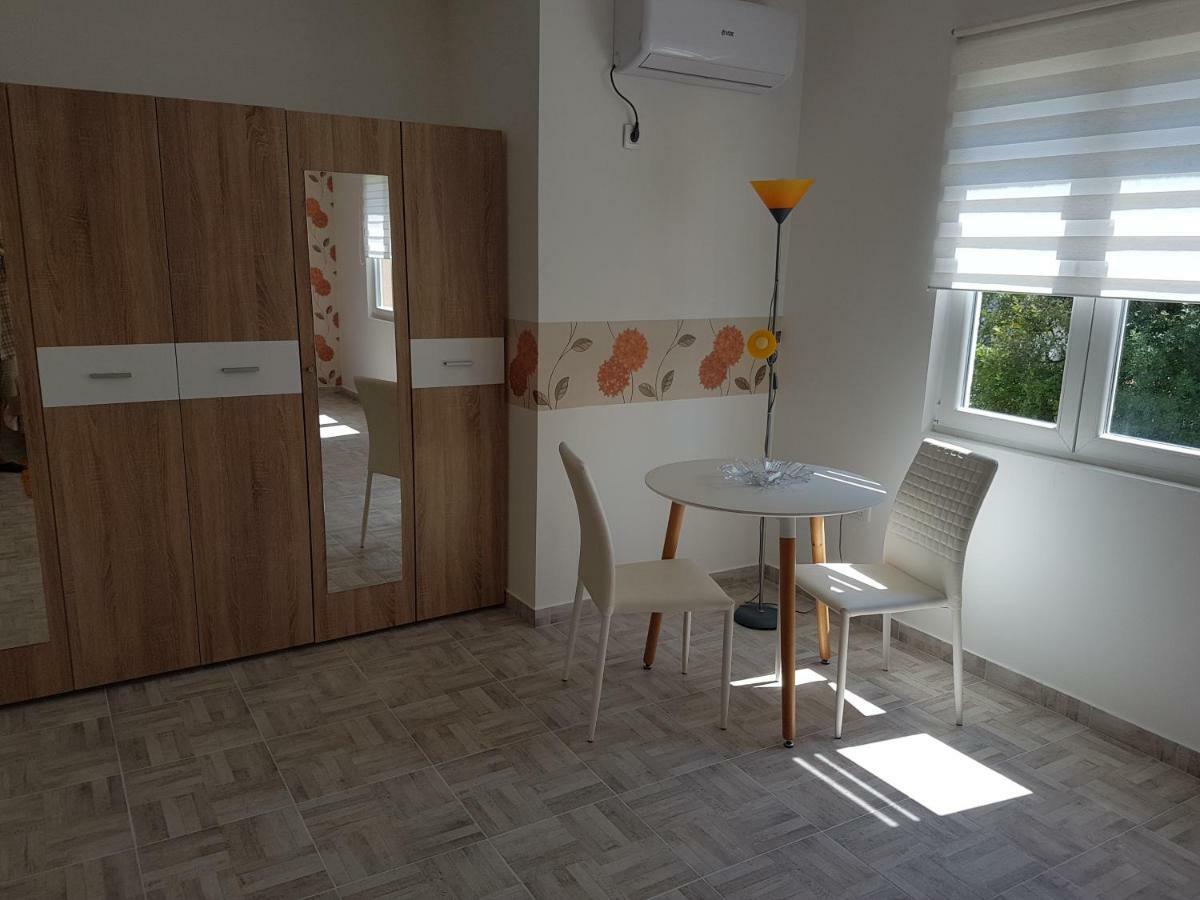Bestie House Ξενοδοχείο Κότορ Εξωτερικό φωτογραφία